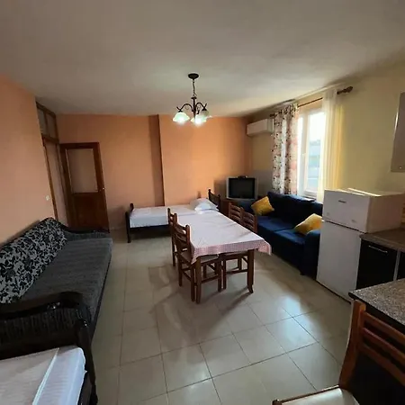 Apartman Rezidenca Hasanaj 28 *
