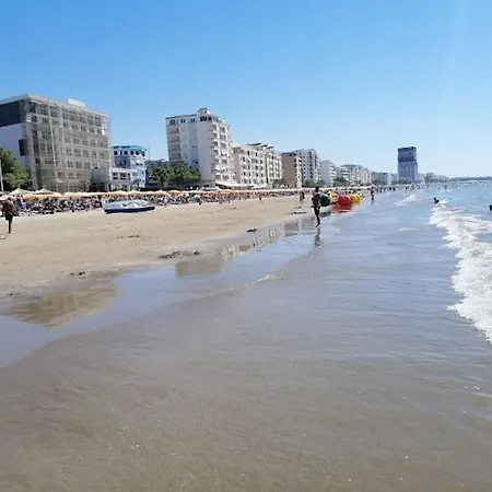 Διαμέρισμα Rezidenca Hasanaj 28 *