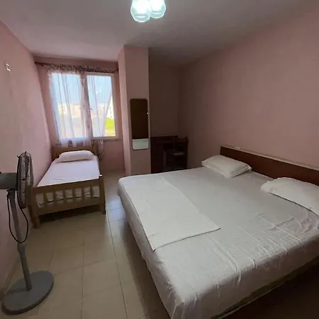 Rezidenca Hasanaj 28 Δυρράχιο